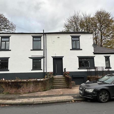 Oyo The Pleasant House Hotel Manchester Bagian luar foto
